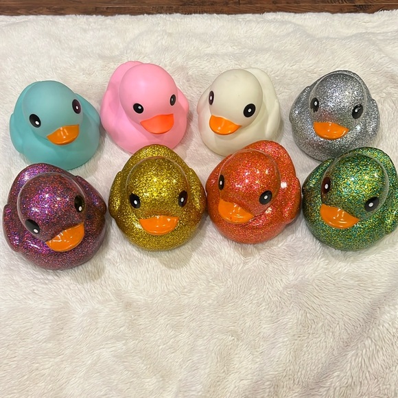 Lot Of 6 RUBBER DUCKIES Green, Orange, Pink, Yellow, Blue, Red Ducks